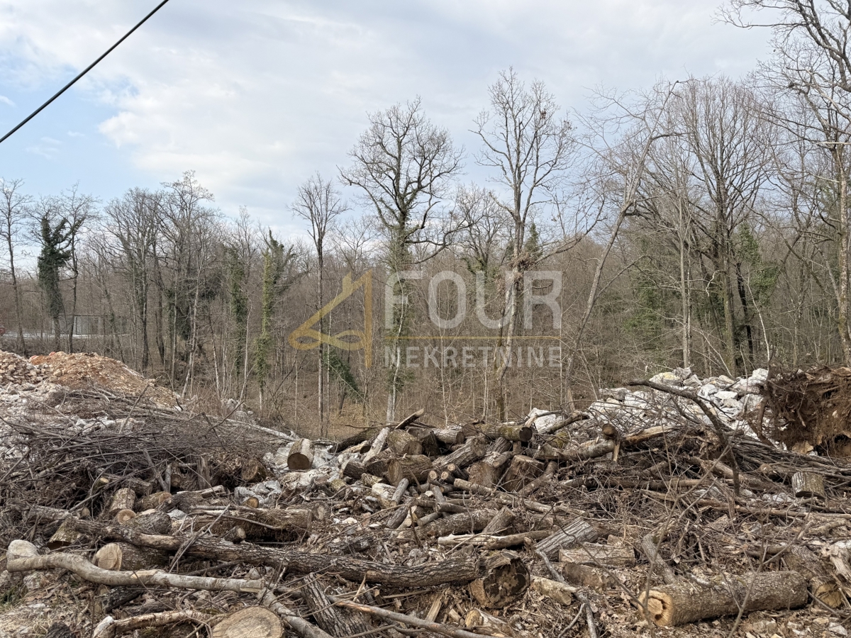 Zemljišče Jušići, Matulji, 2.074m2