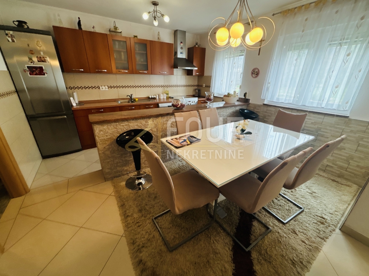 Stanovanje Jušići, Matulji, 77,66m2