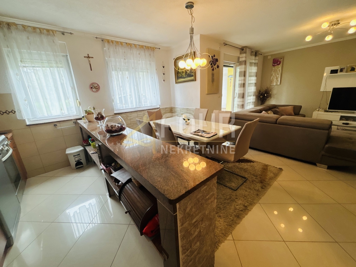 Stanovanje Jušići, Matulji, 77,66m2