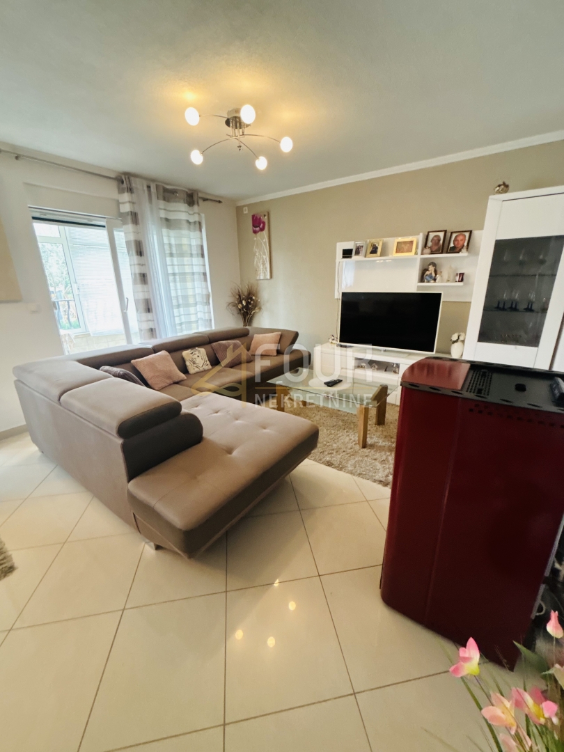 Stanovanje Jušići, Matulji, 77,66m2