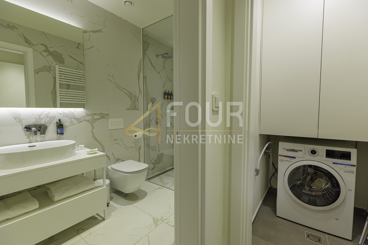 Istra, Umag - okolica, apartma - luksuzni letovišče, 1. vrsta do morja