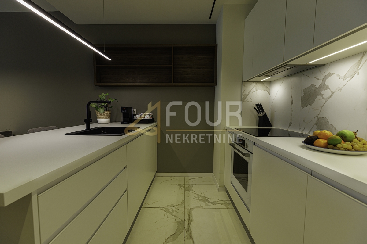 Istra, Umag - okolica, apartma - luksuzni letovišče, 1. vrsta do morja