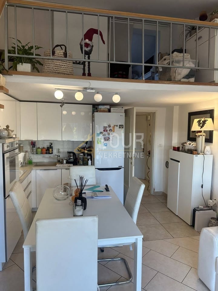 Stanovanje Centar, Pula, 50,91m2