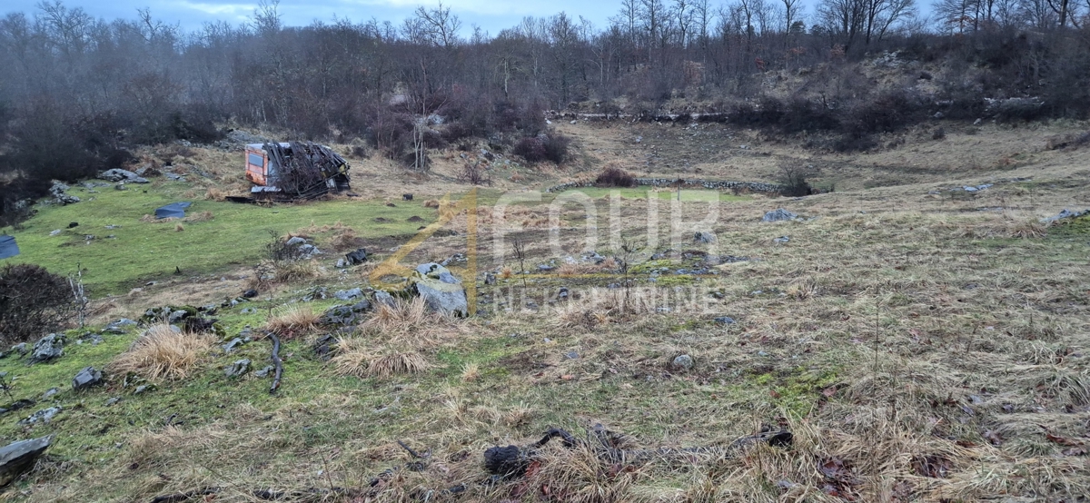 Zemljišče Breza, Klana, 1.540m2