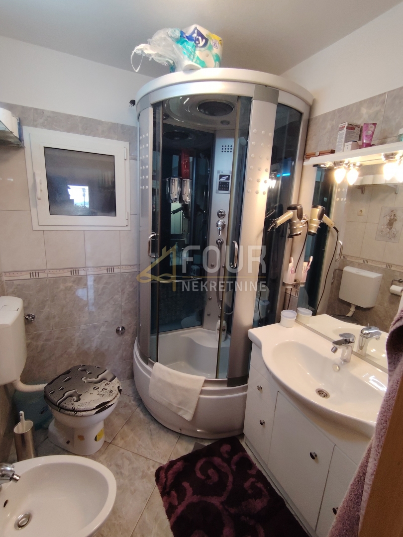 Reka, Pehlin, samostojna hiša - samo pri nas!