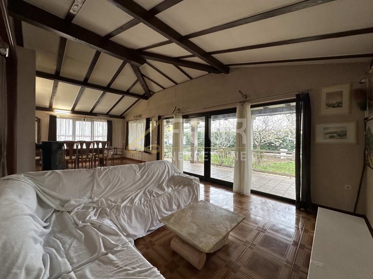 Reka, Pehlin - Hosti, samostojna hiša, 170m2