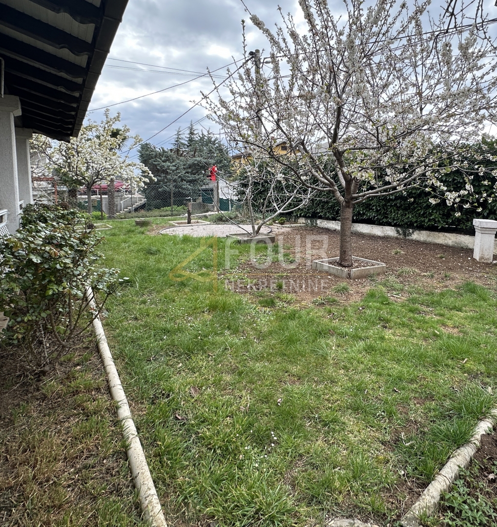 Reka, Pehlin - Hosti, samostojna hiša, 170m2