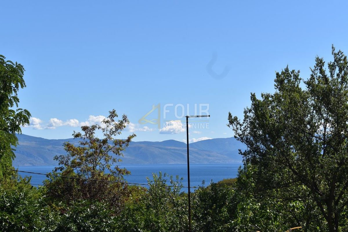 Hiša Vrbnik, 300m2