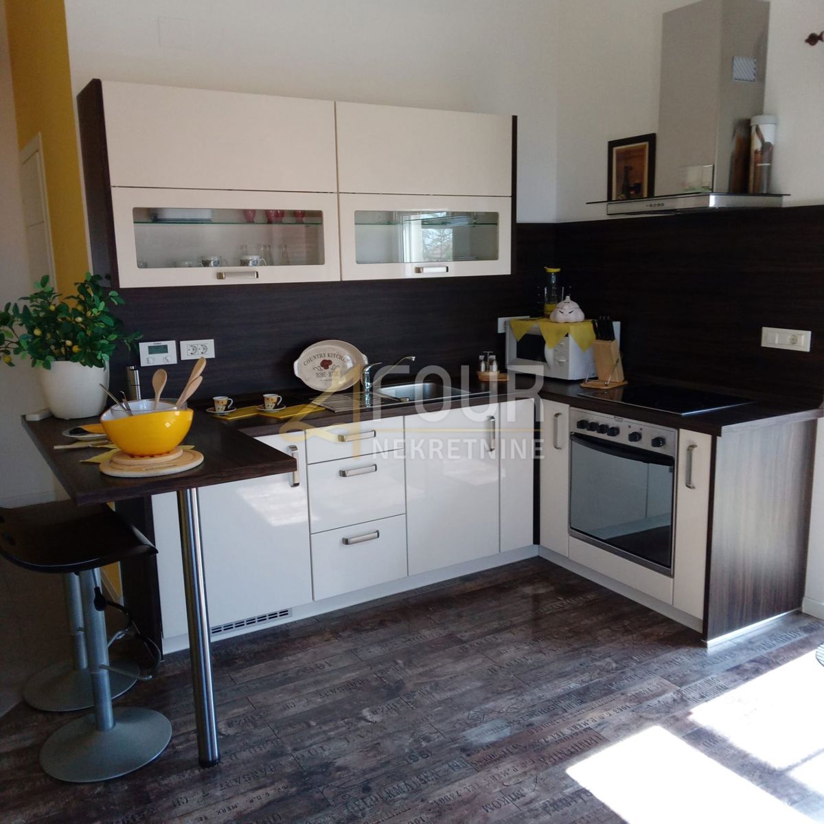 Hiša Novi Vinodolski, 262m2