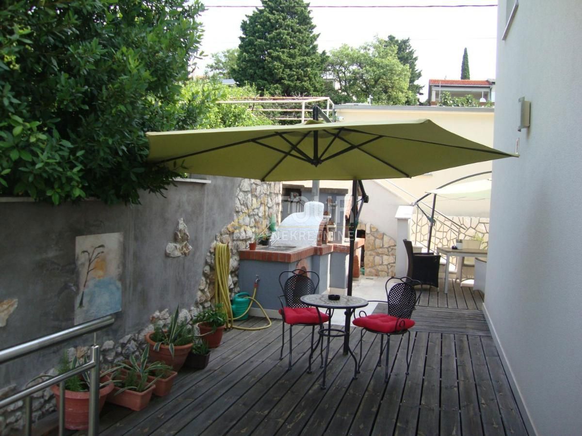 Hiša Novi Vinodolski, 262m2