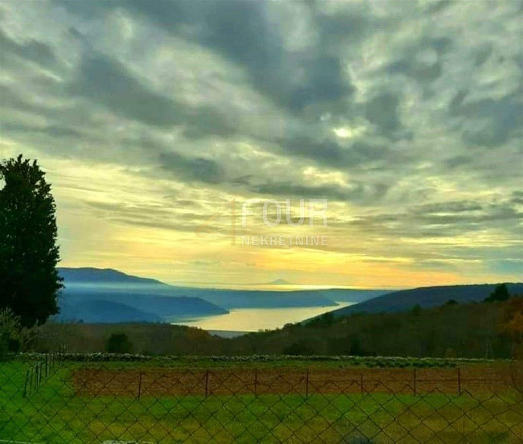 Hiša Barban, 310m2