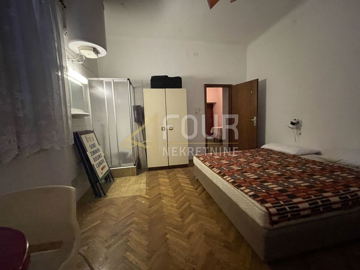 Hiša Novi Vinodolski, 450m2