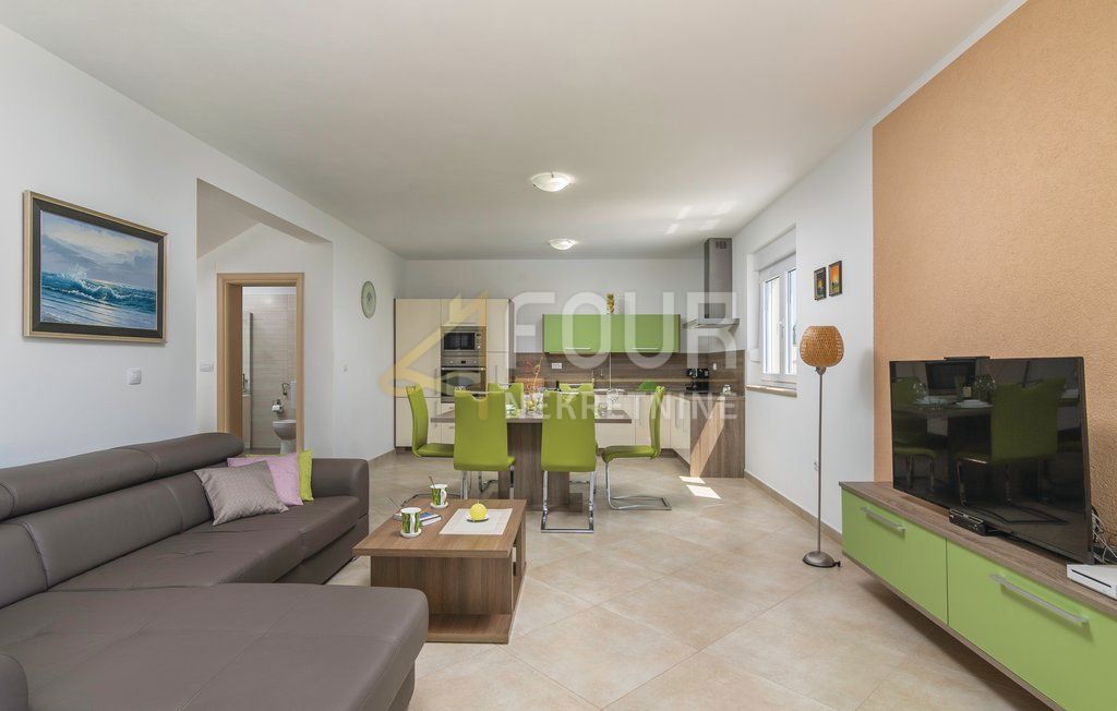 Hiša Medulin, 180m2