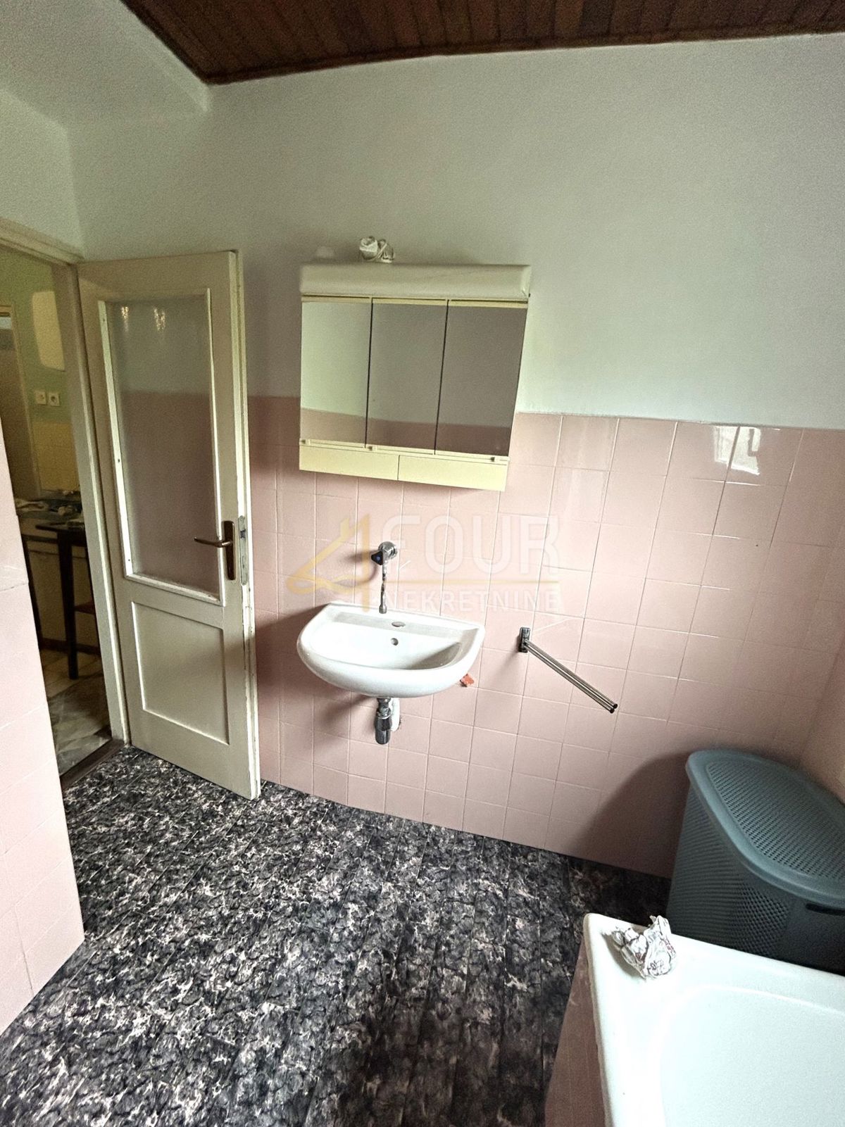 Hiša Čavle, 110m2