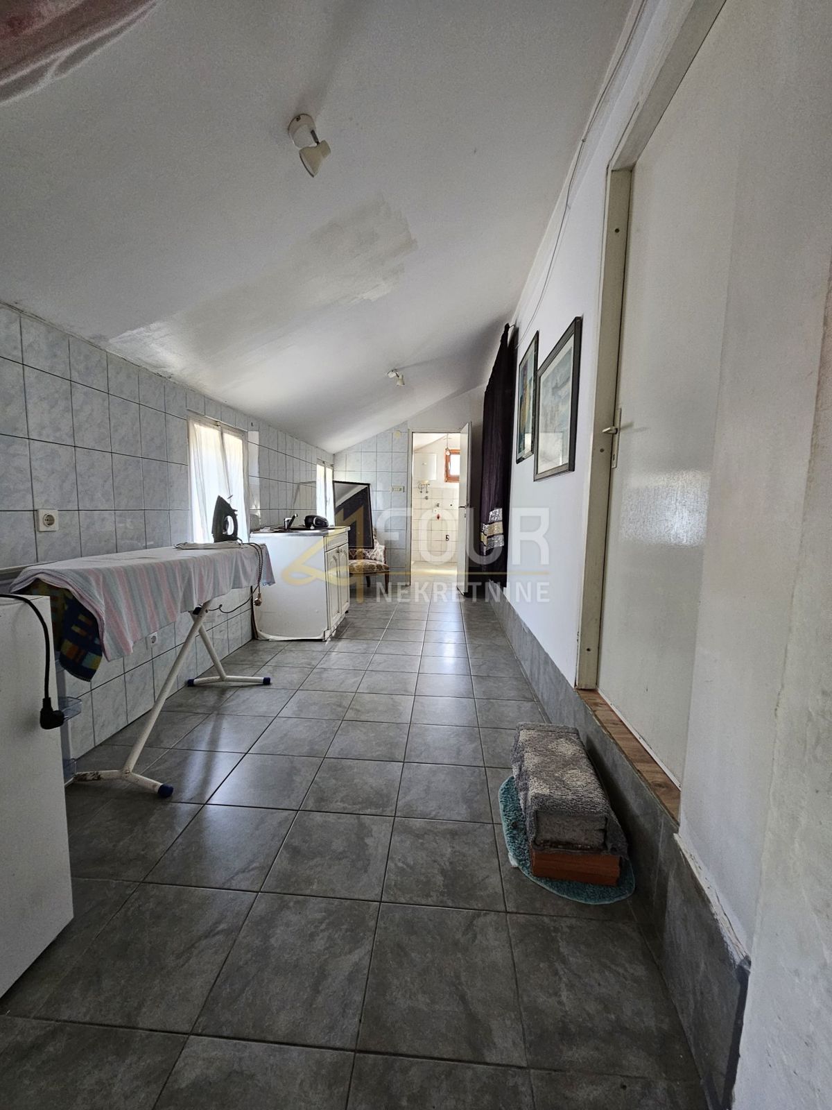 Hiša Hreljin, Bakar, 193,82m2