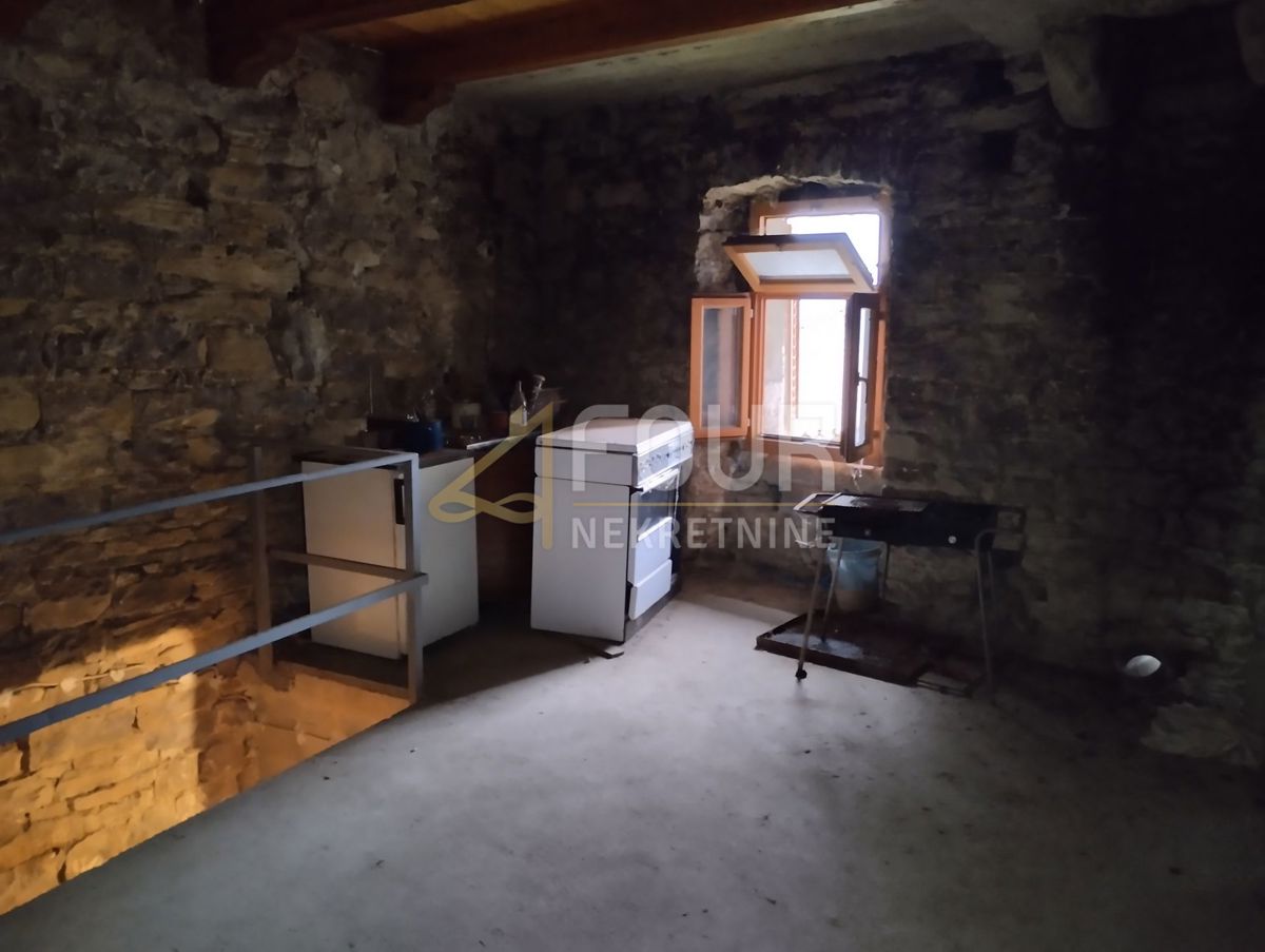 Hiša Cerovlje, 120m2