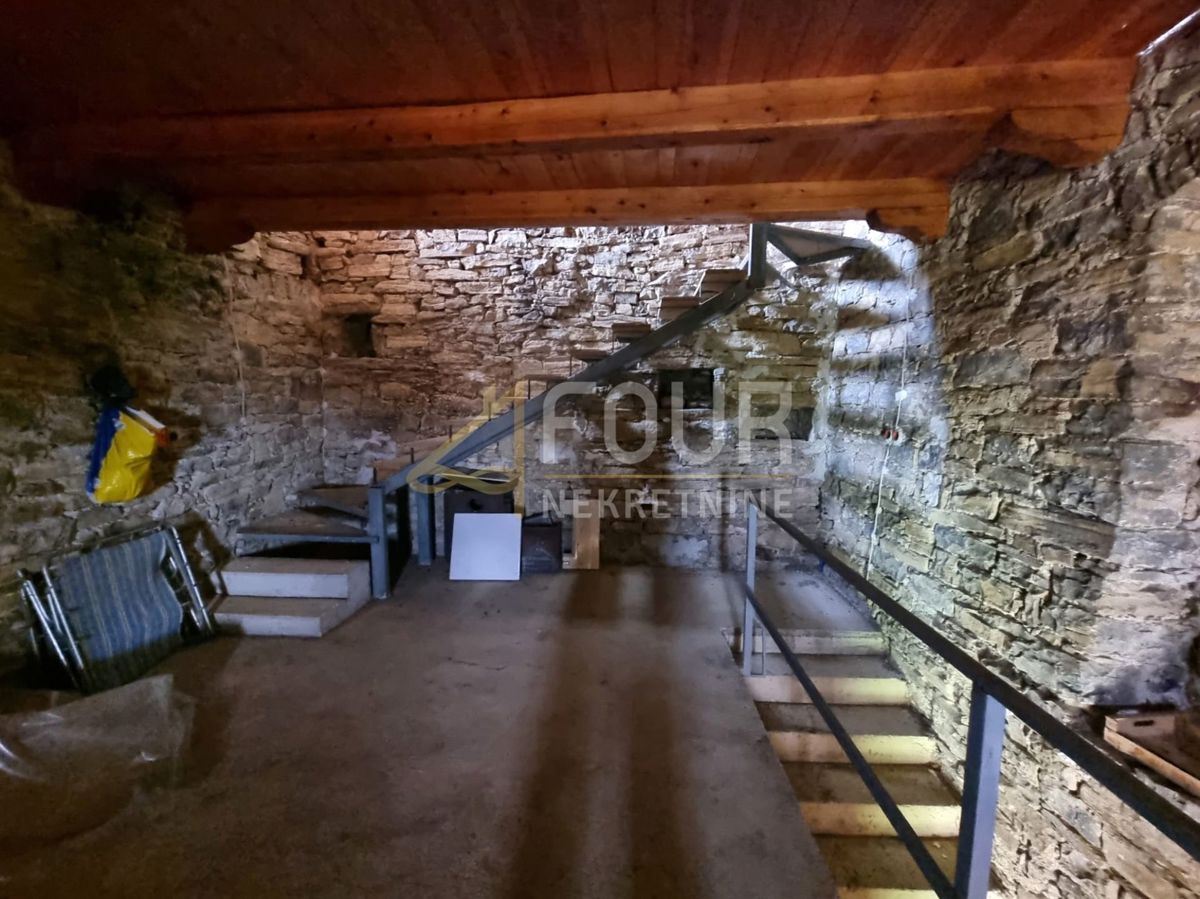 Hiša Cerovlje, 120m2