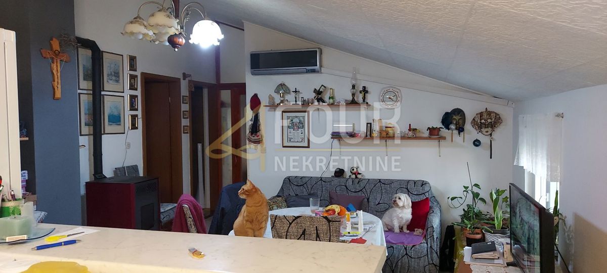 Stanovanje Banjole, Medulin, 81m2