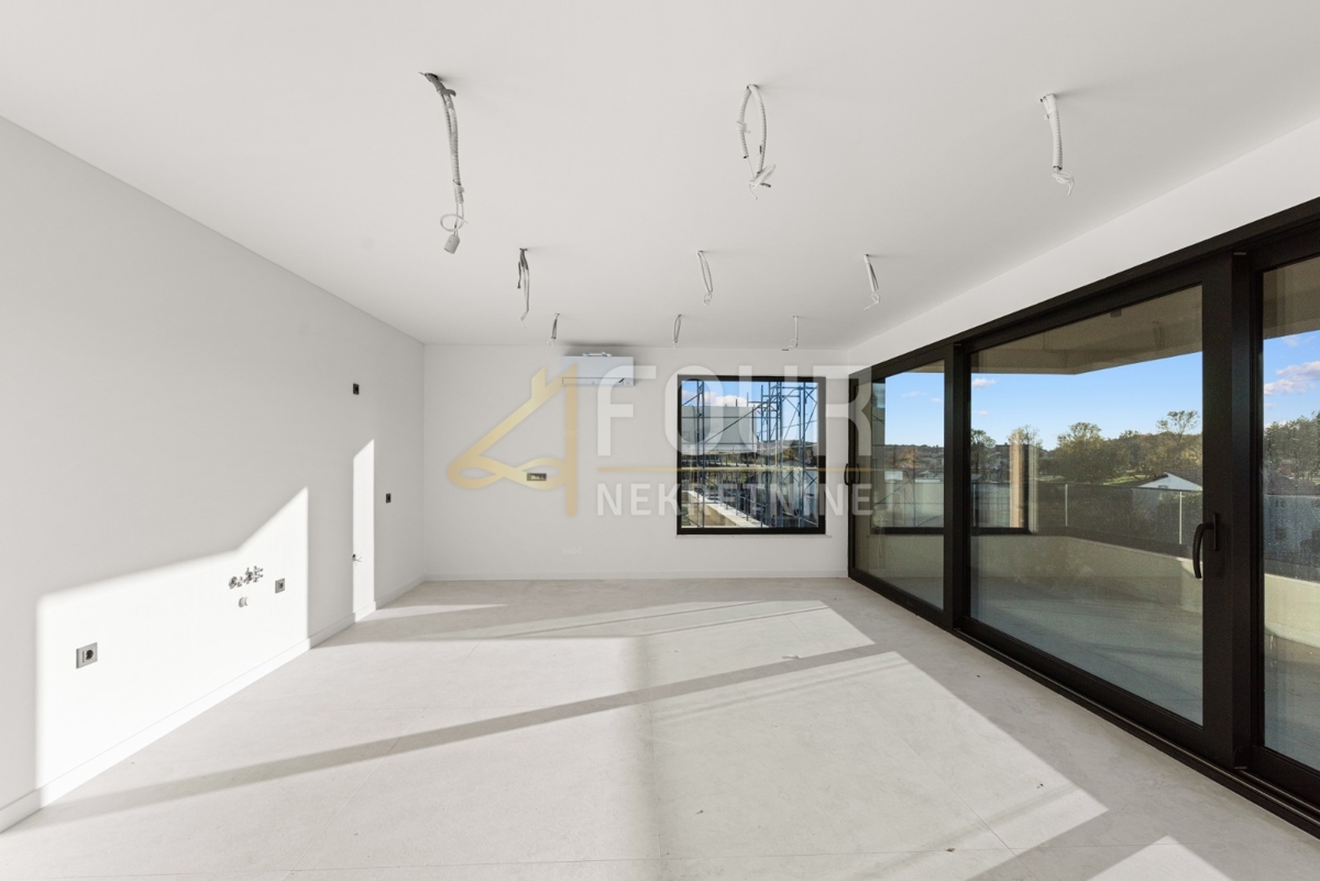 Stanovanje Poreč, 153,35m2