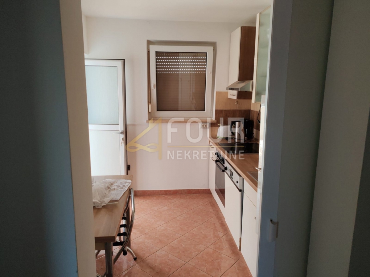 Stanovanje Novigrad, 81m2