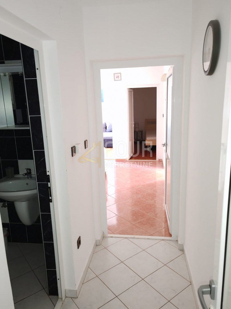 Stanovanje Novigrad, 81m2