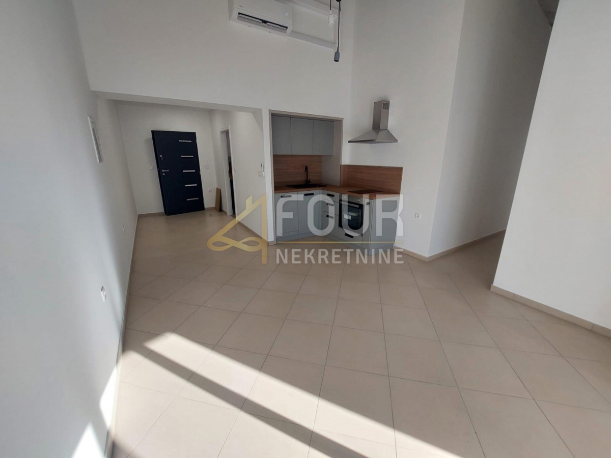 Stanovanje Veli vrh, Pula, 75m2
