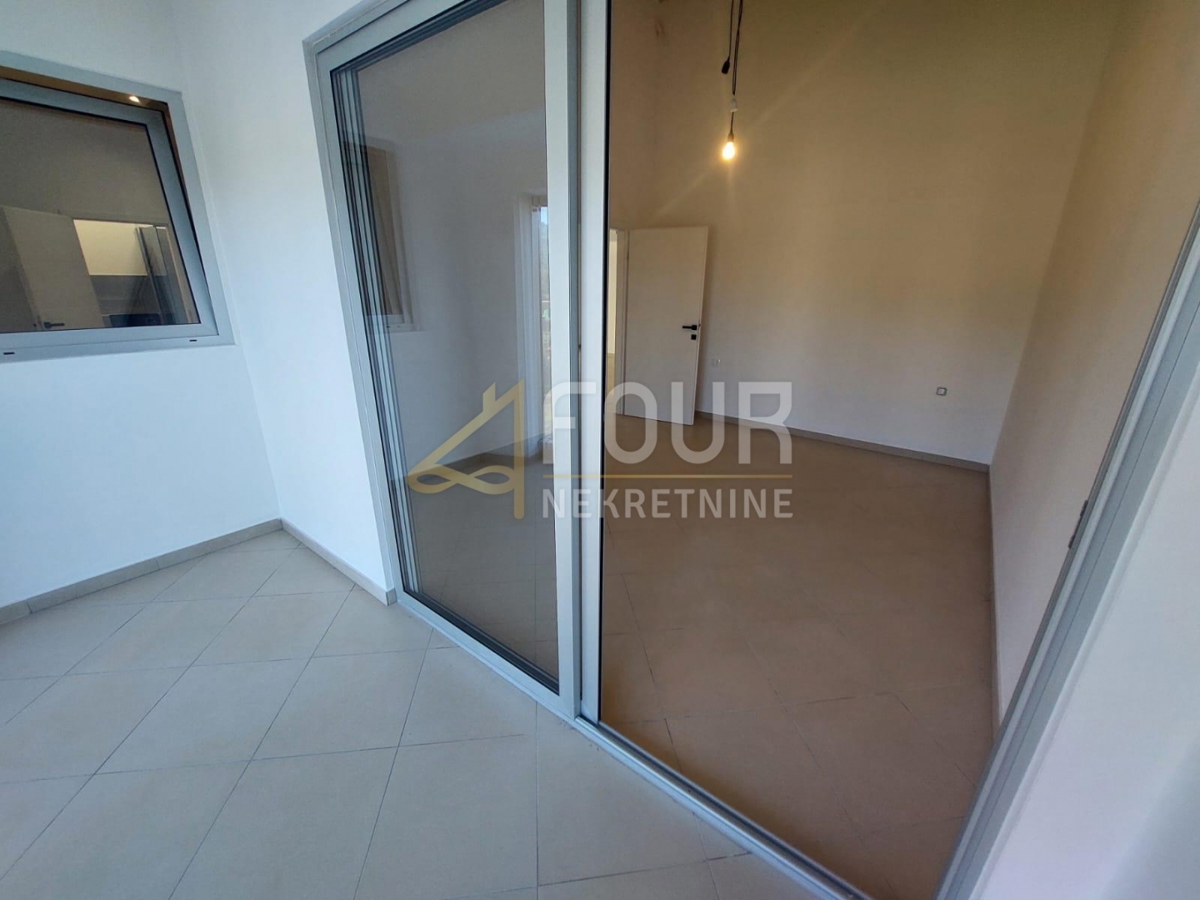 Stanovanje Veli vrh, Pula, 75m2