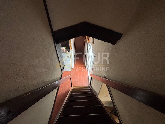 Hiša Kraljevica, 105m2