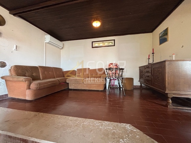 Hiša Kraljevica, 105m2