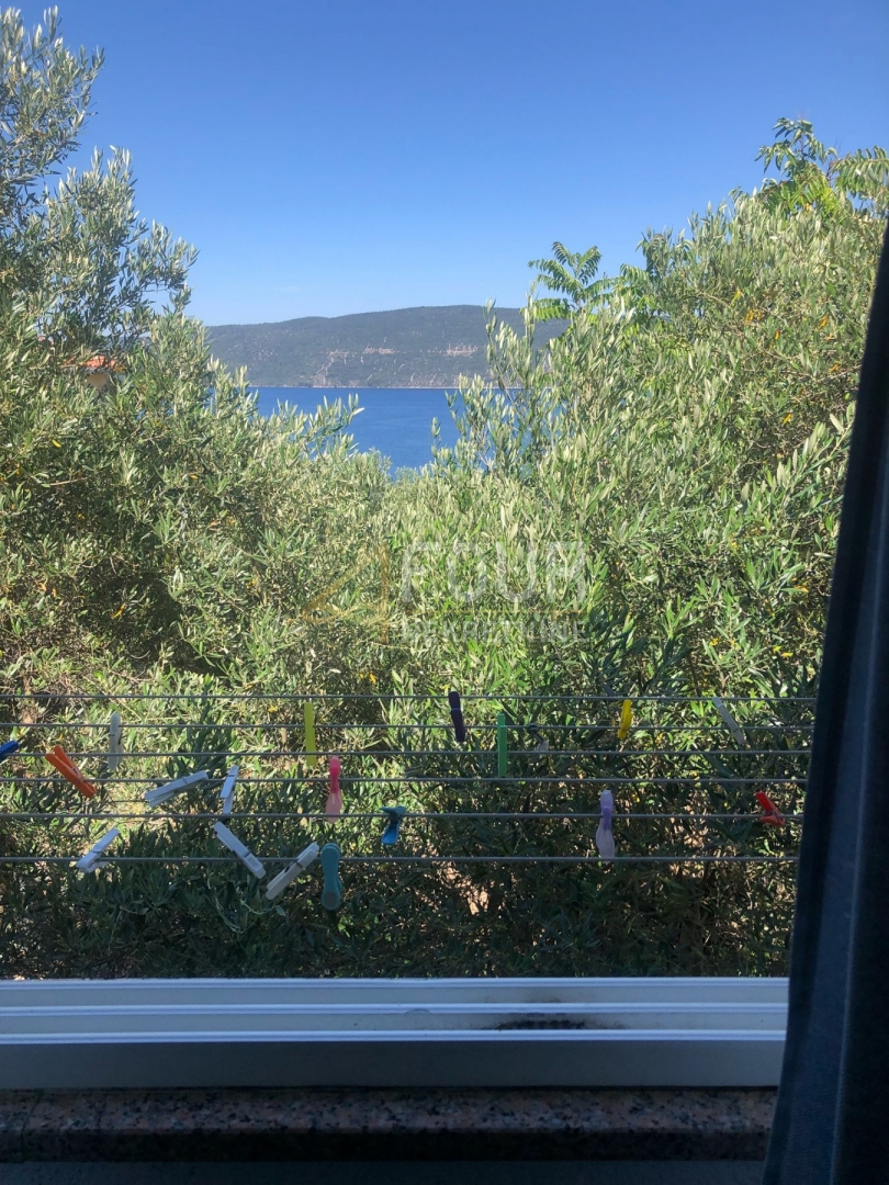 Hiša Valun, Cres, 180m2