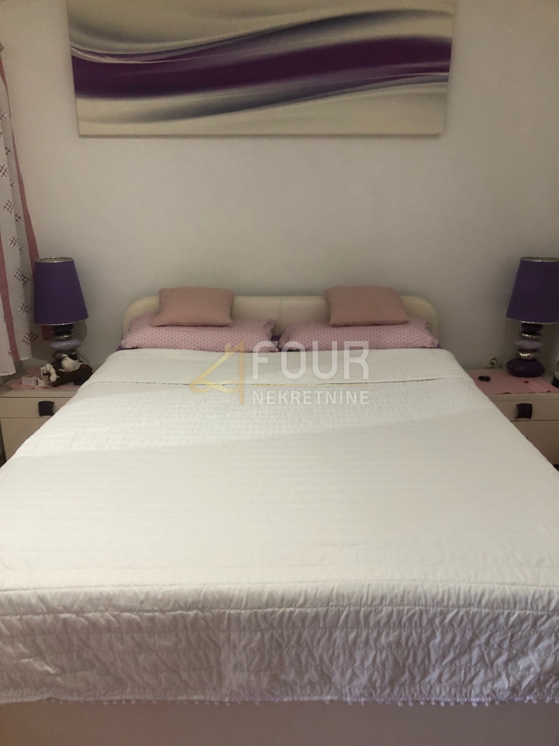 Hiša Valun, Cres, 180m2