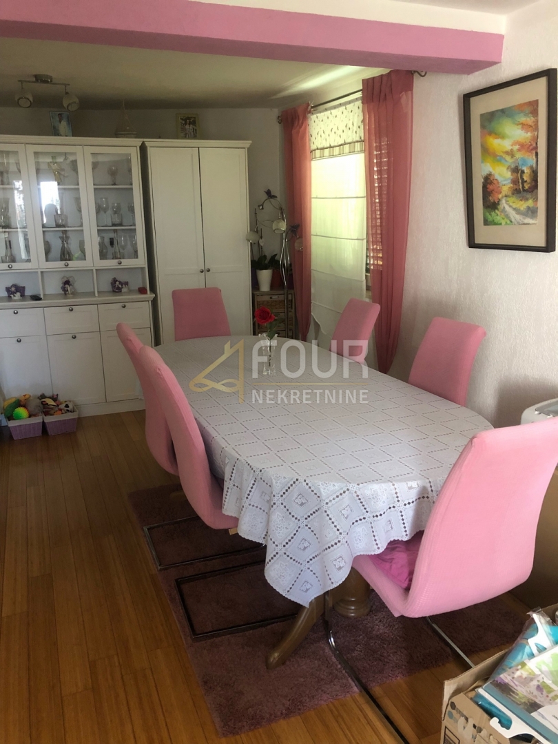 Hiša Valun, Cres, 180m2