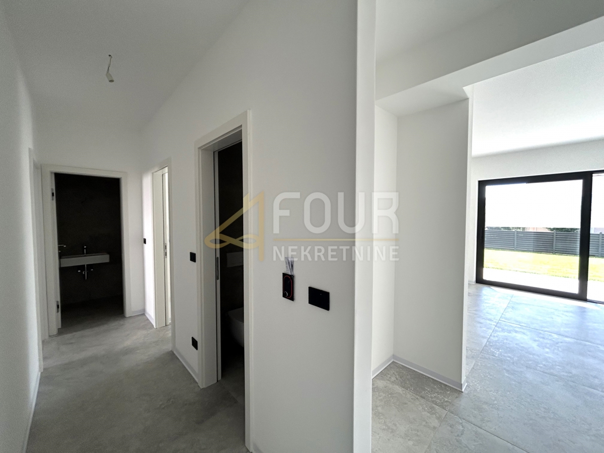 Stanovanje Poreč, 75m2