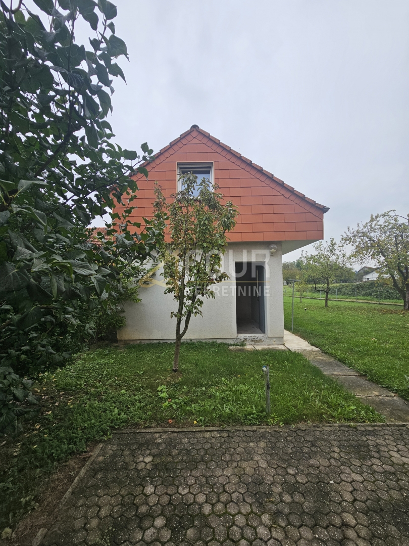 Hiša Lučko, Novi Zagreb - Zapad, 255m2
