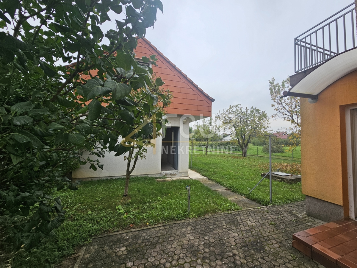Hiša Lučko, Novi Zagreb - Zapad, 255m2