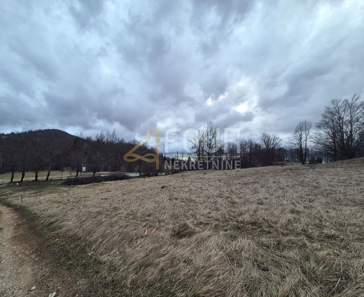 Zemljišče Stari Laz, Ravna Gora, 3.309m2