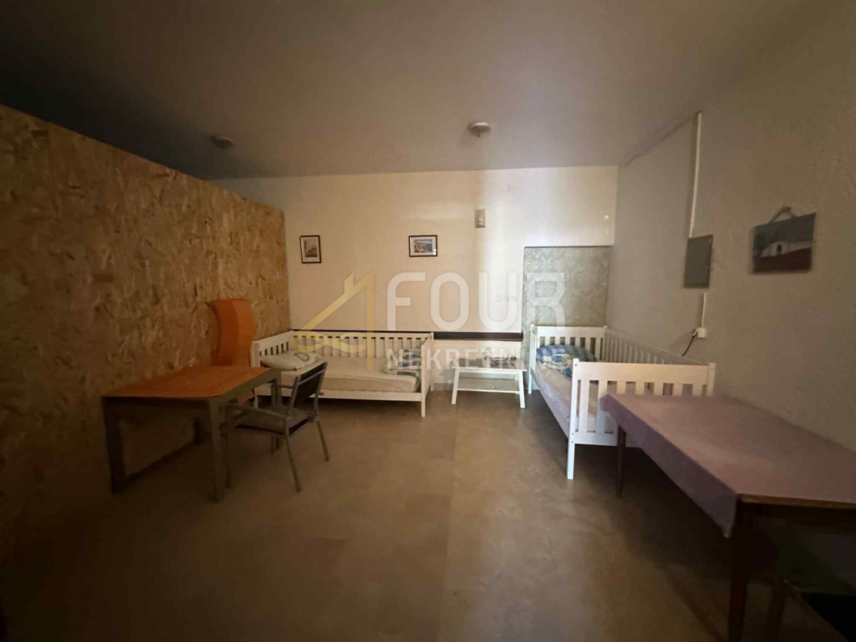 Hiša Mušalež, Poreč, 750m2