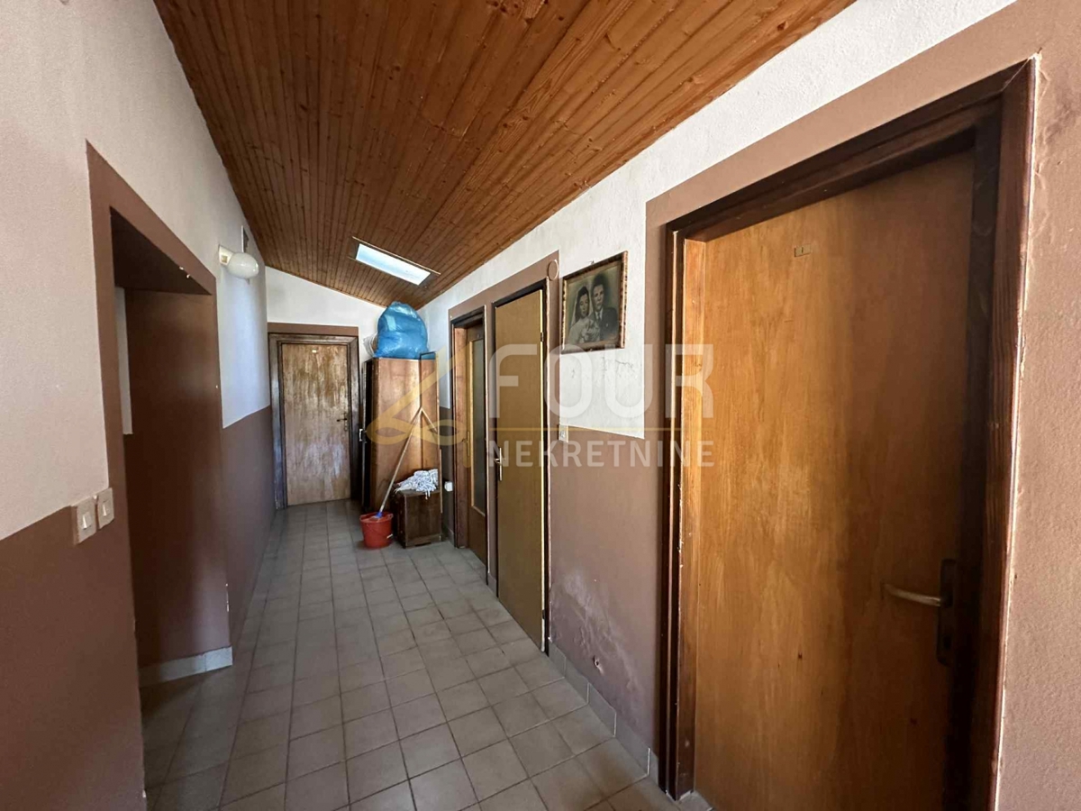 Hiša Mušalež, Poreč, 750m2
