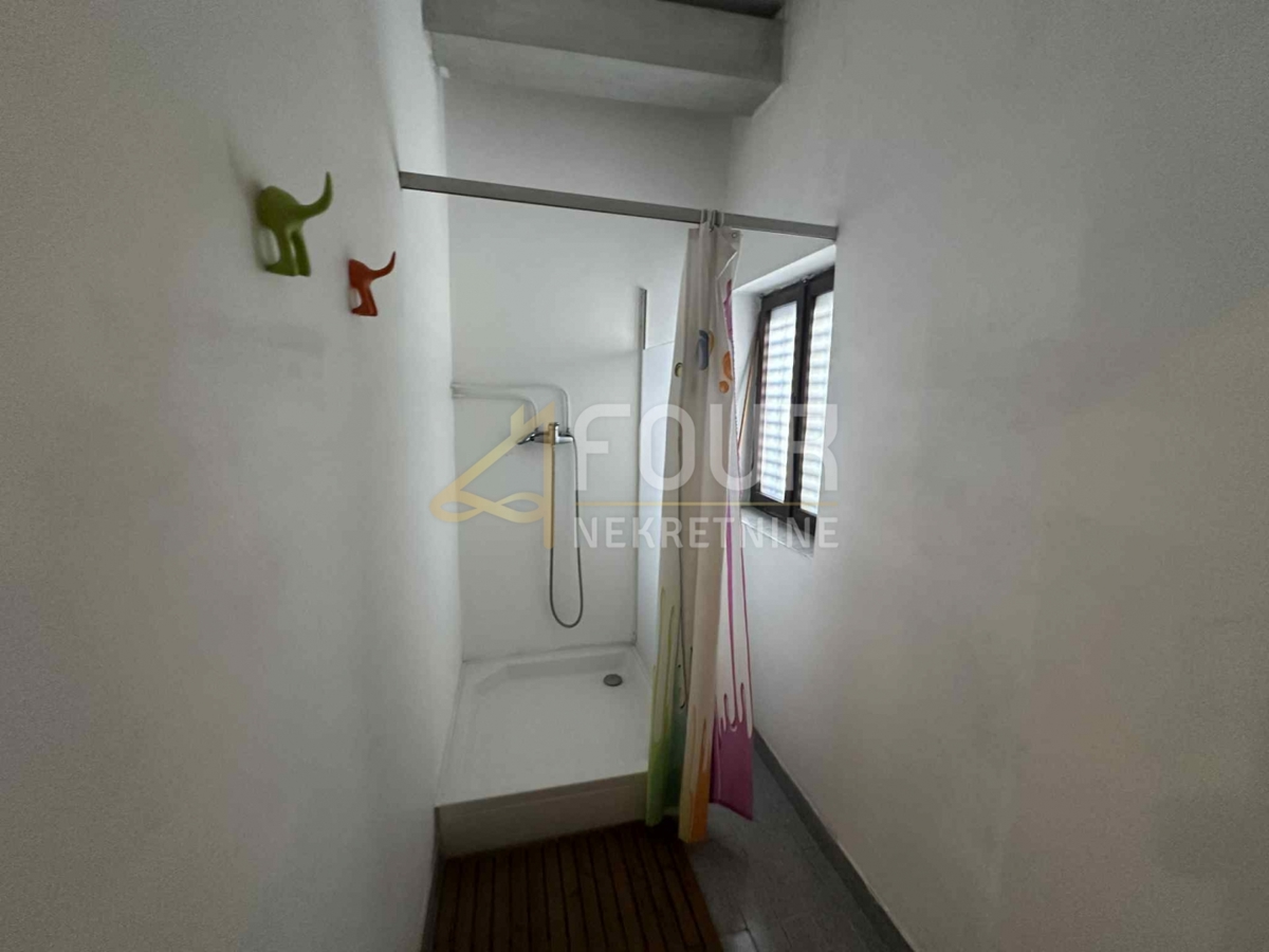 Hiša Mušalež, Poreč, 750m2
