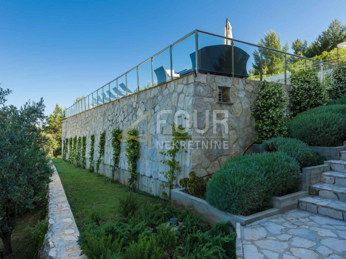Hiša Korčula, 520m2