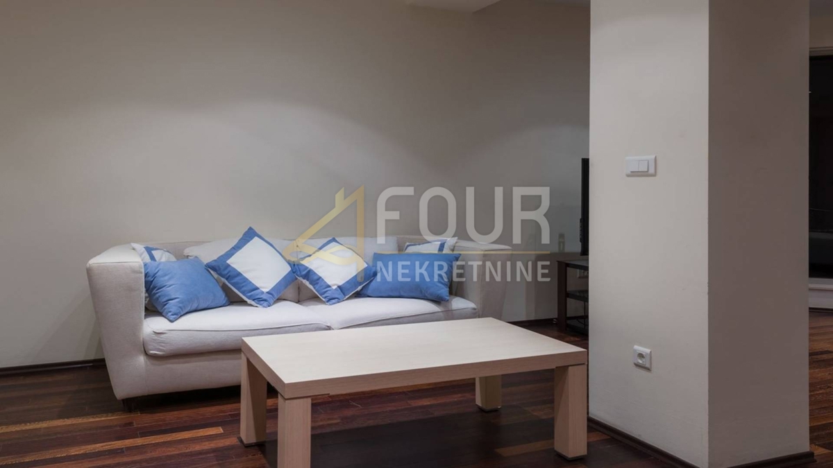 Hiša Korčula, 520m2