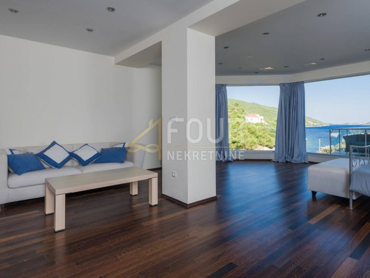 Hiša Korčula, 520m2