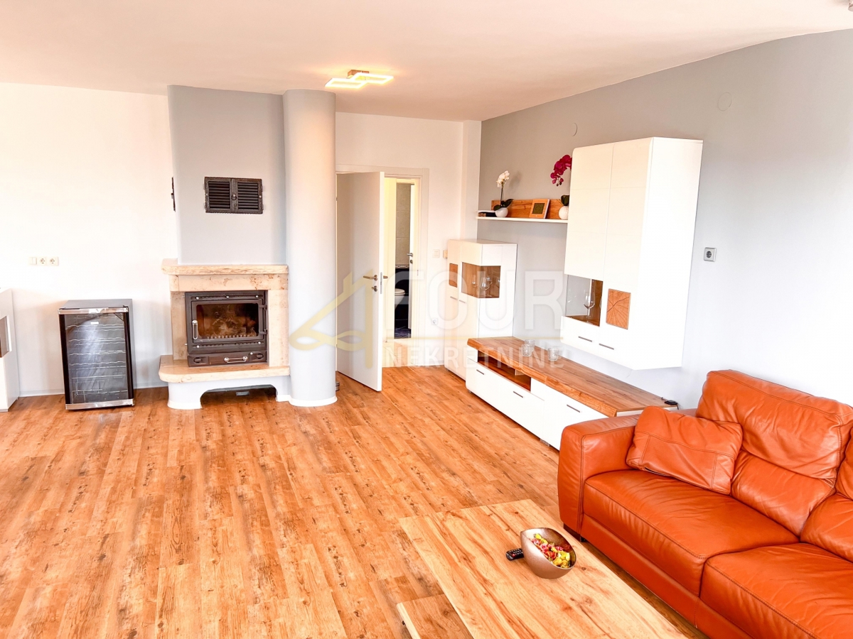 Hiša Crikvenica, 300m2