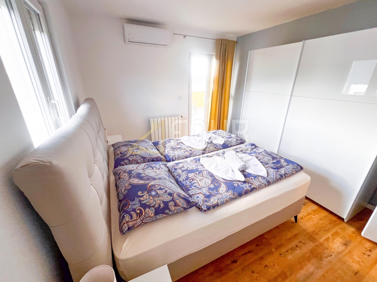 Hiša Crikvenica, 300m2