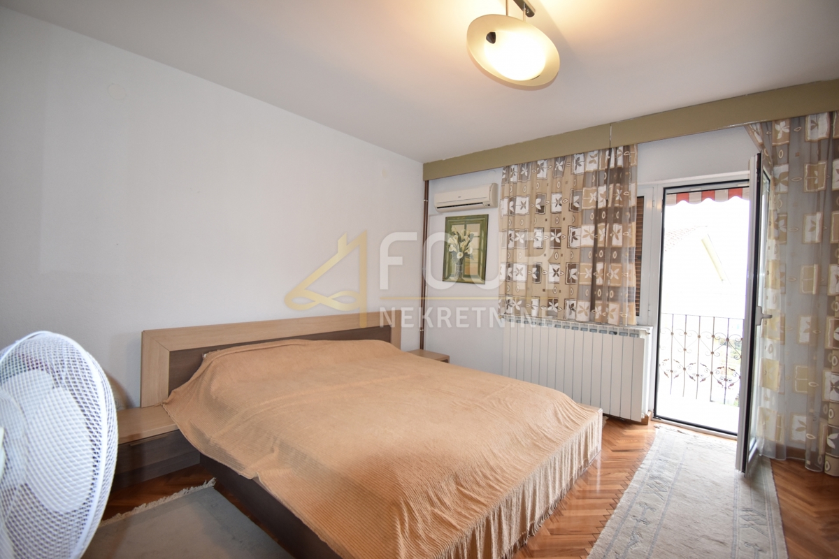 Hiša Oprić, Opatija - Okolica, 195m2