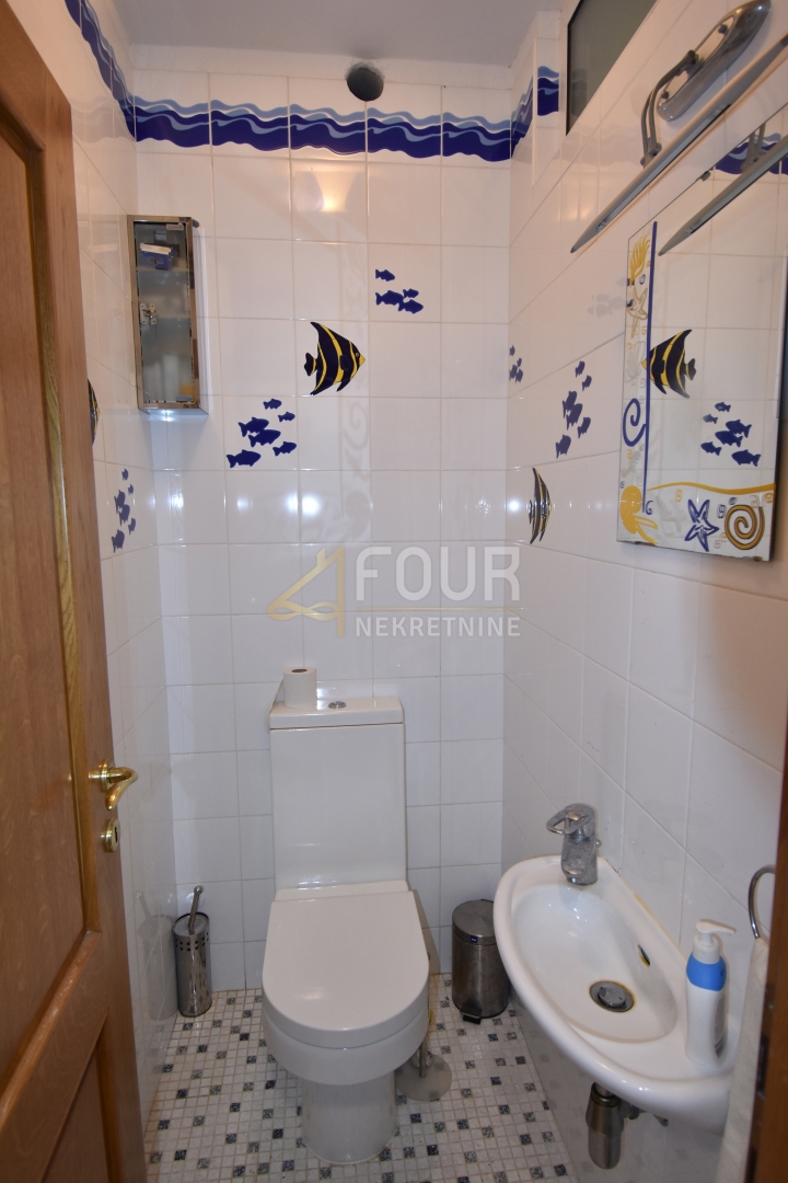 Hiša Oprić, Opatija - Okolica, 195m2