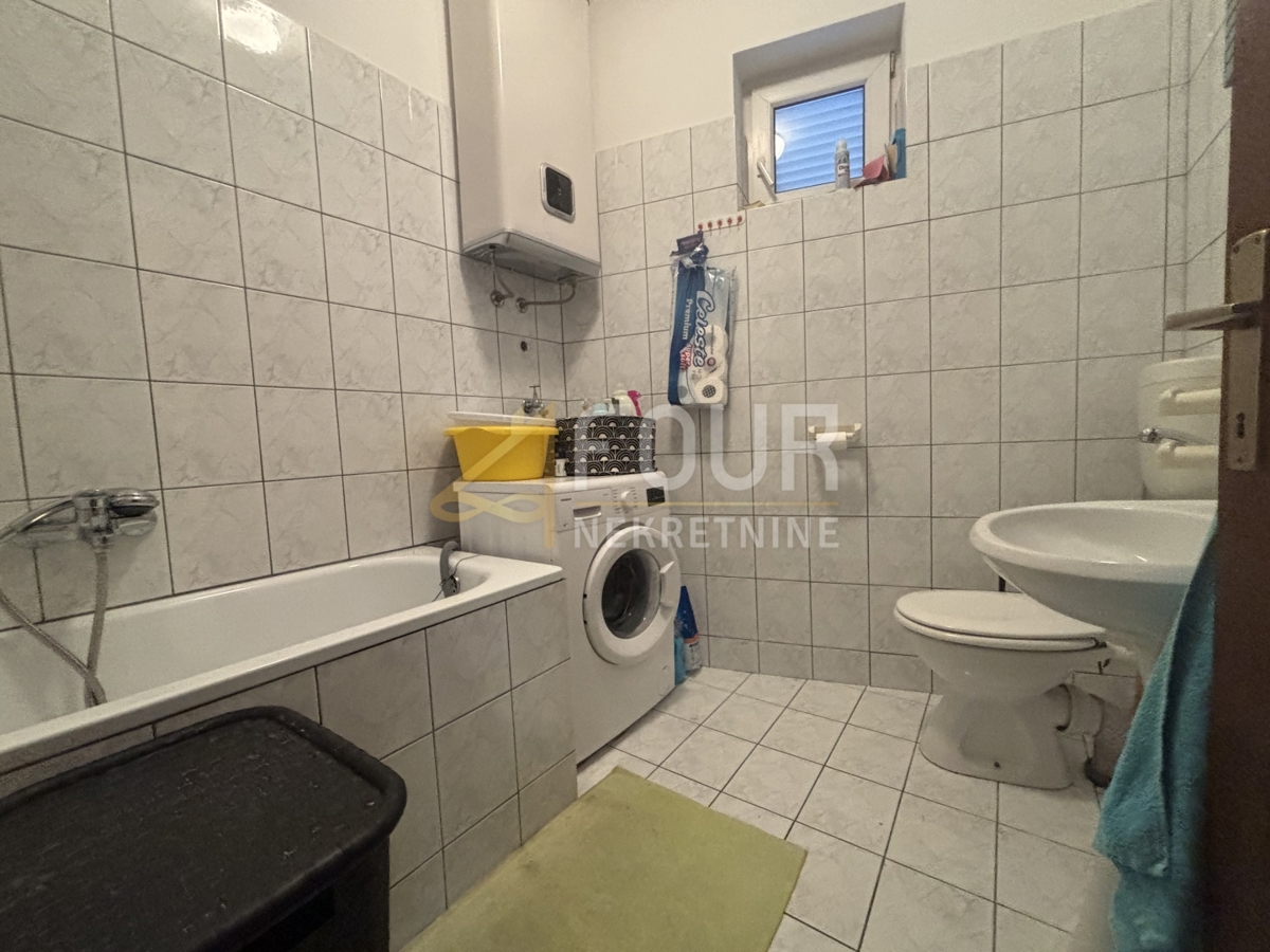 Hiša Novi Vinodolski, 77m2