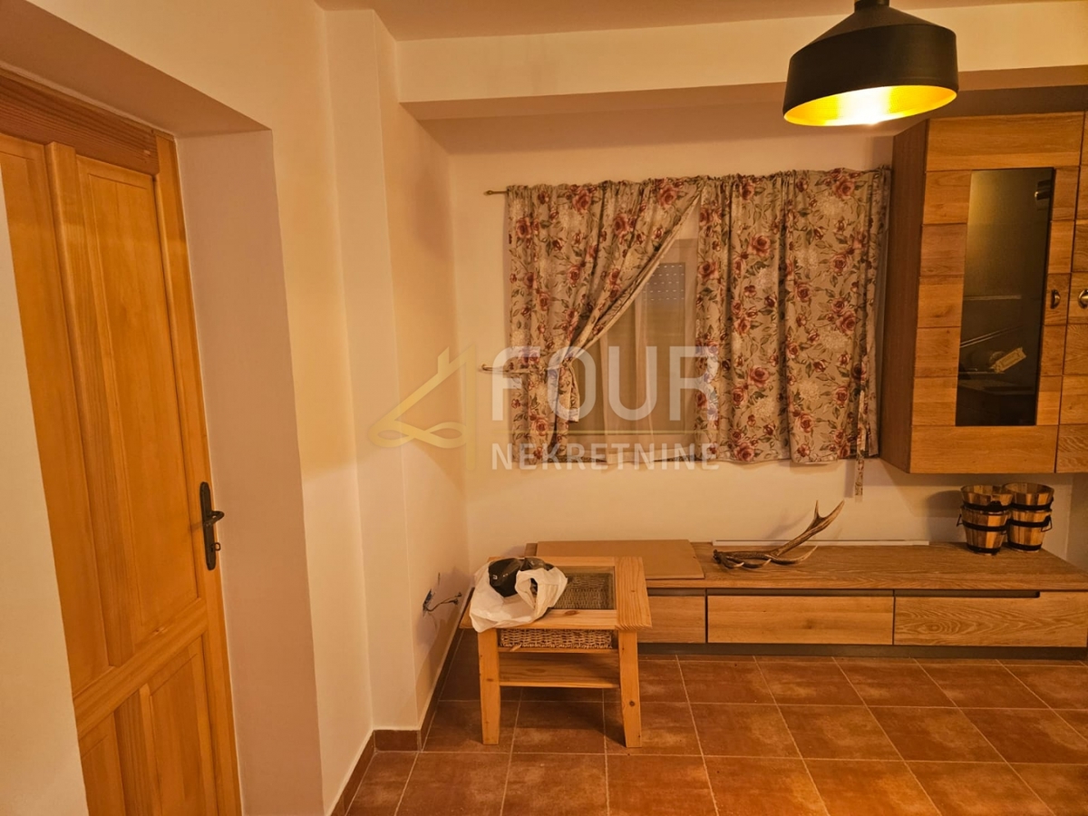 Hiša Mrkopalj, 290m2