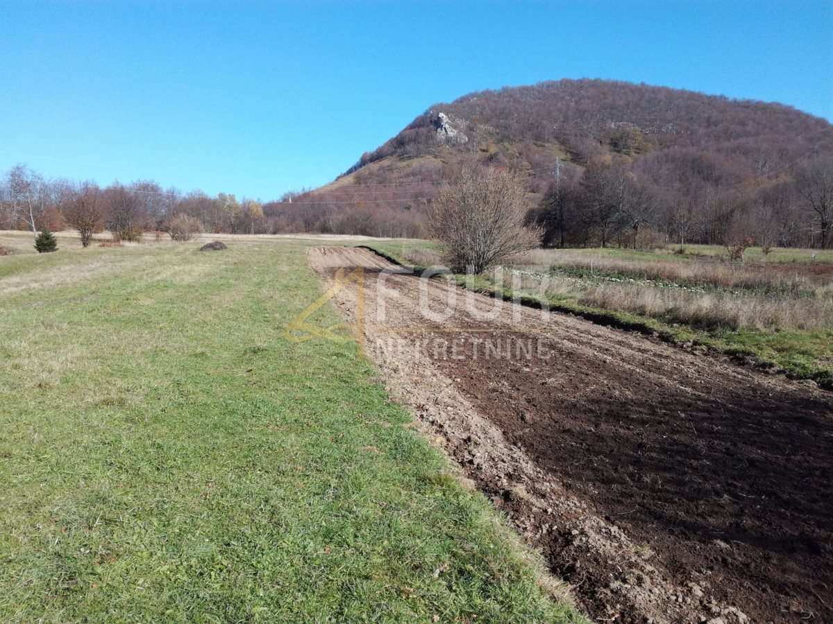 Lika, Ogulin - okolica, zemljišče za gradnjo/kmetijstvo