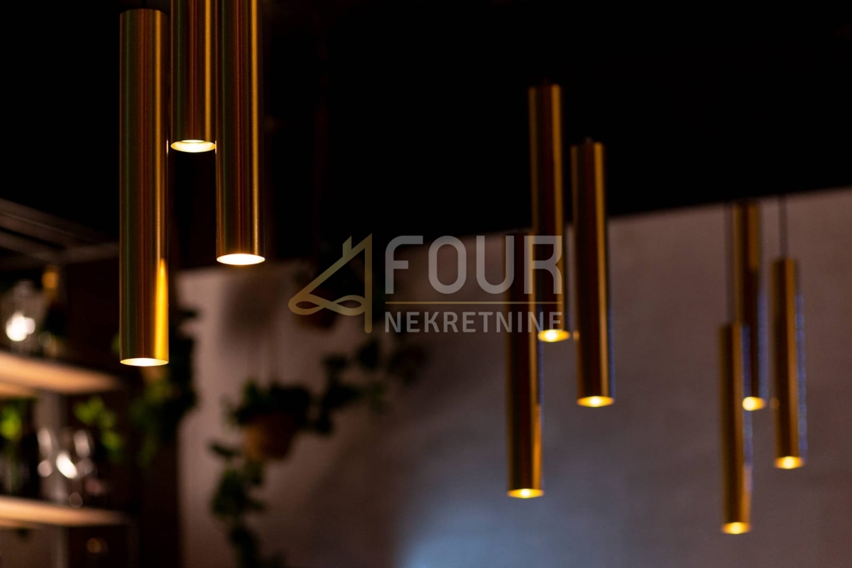 Poslovni prostor Kantrida, Rijeka, 125,48m2